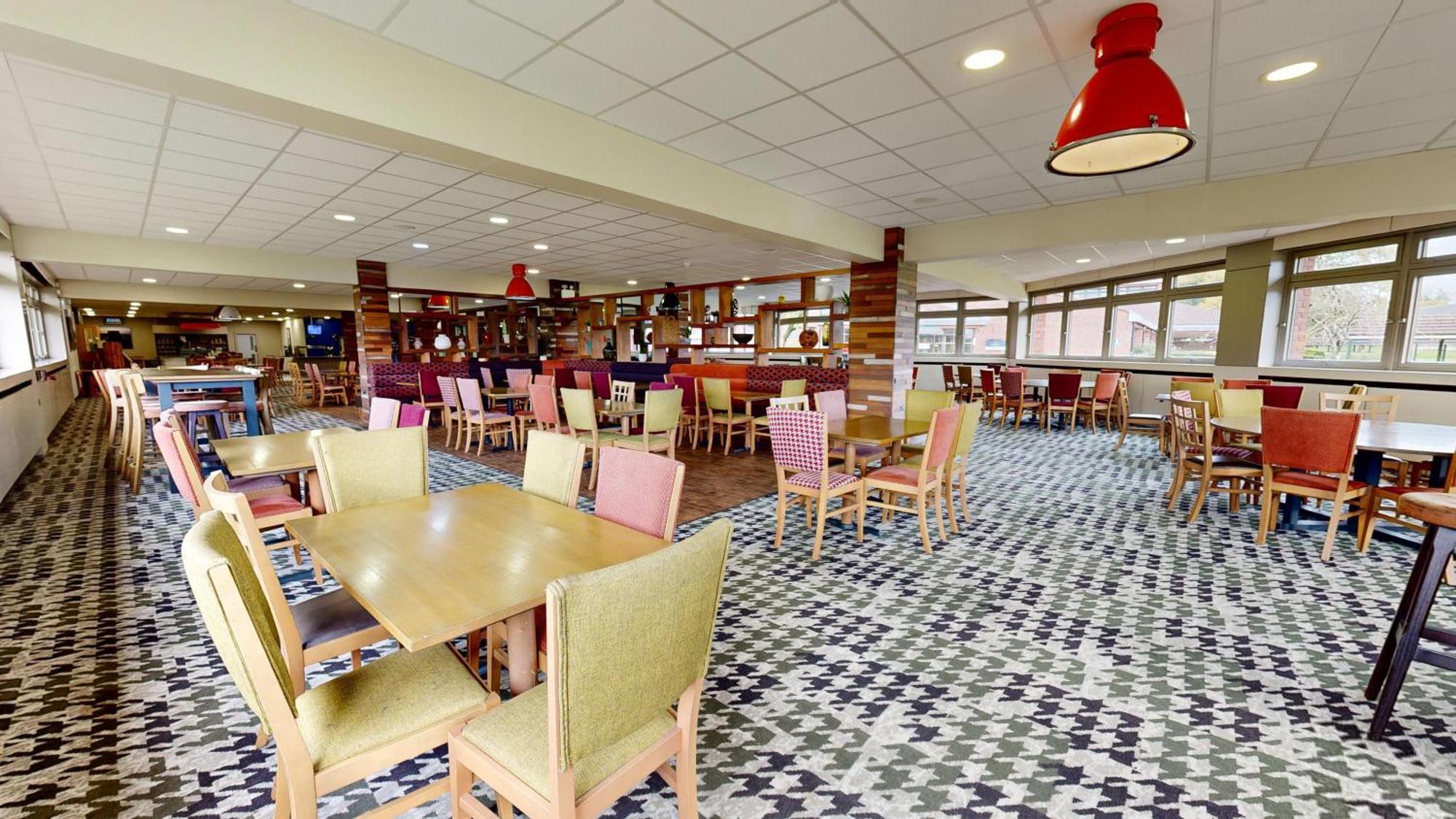 Yarnfield Park Training And Conference Centre 호텔 스톤 외부 사진