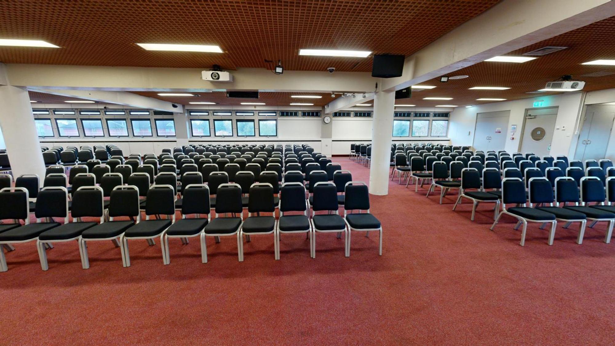 Yarnfield Park Training And Conference Centre 호텔 스톤 외부 사진
