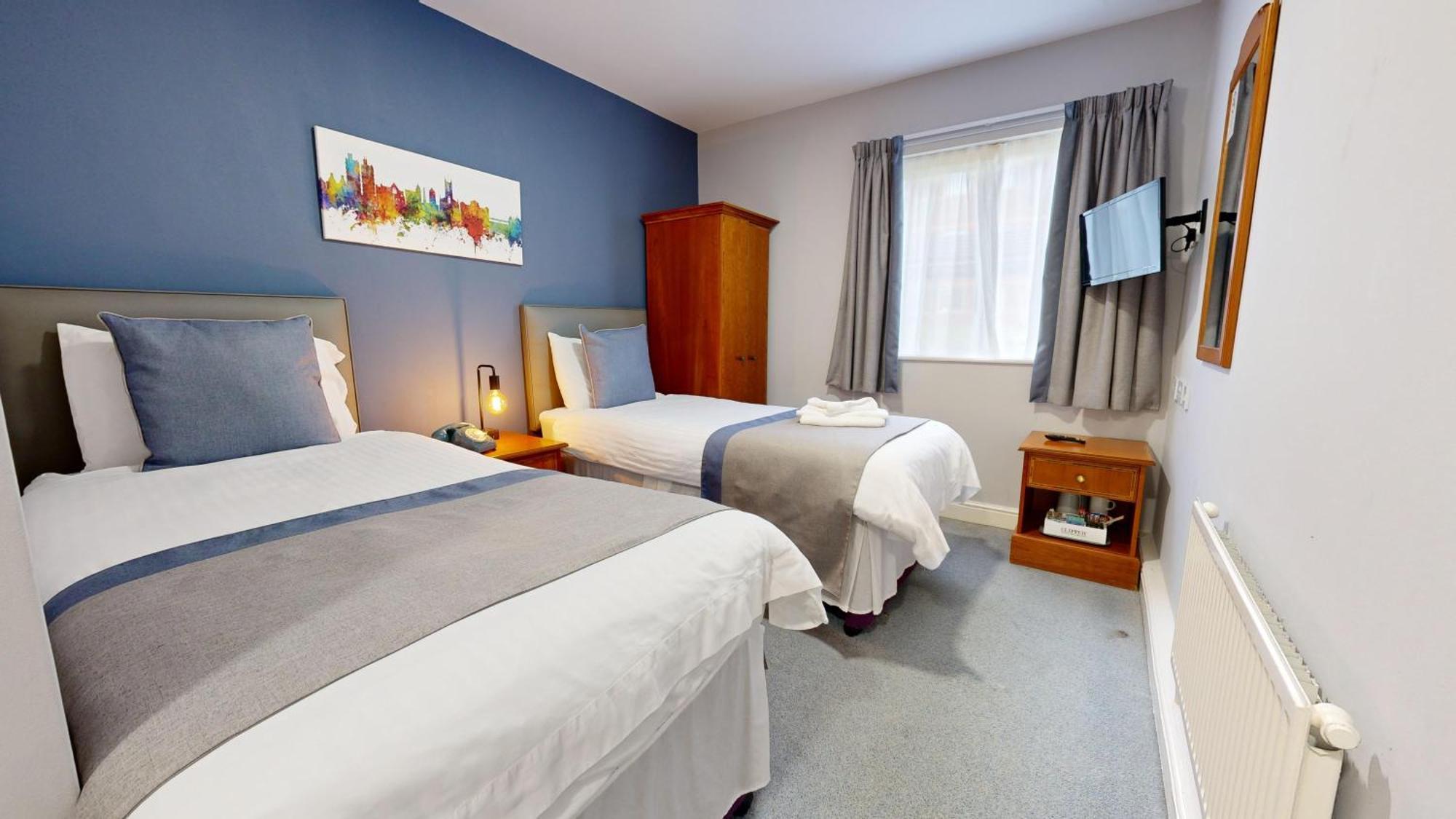 Yarnfield Park Training And Conference Centre 호텔 스톤 외부 사진