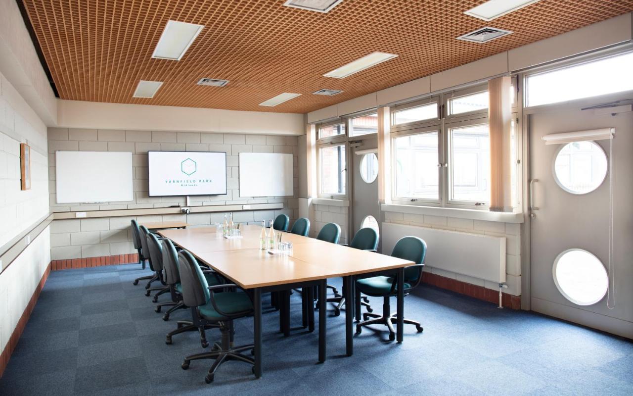 Yarnfield Park Training And Conference Centre 호텔 스톤 외부 사진